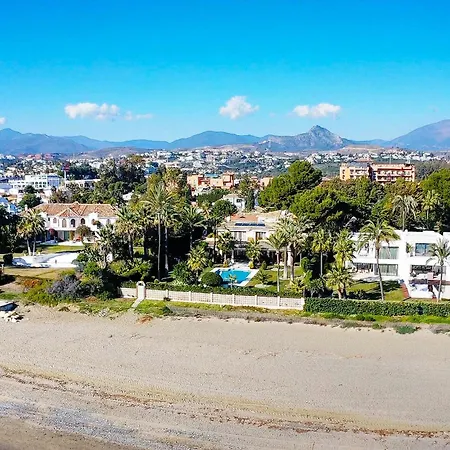 1072 Beachfront El Paraiso Retreat With Pool & Bbq