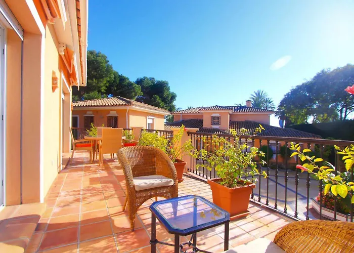 1072 Beachfront El Paraiso Retreat With Pool & Bbq *