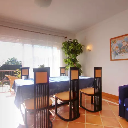 1072 Beachfront El Paraiso Retreat With Pool & Bbq Estepona