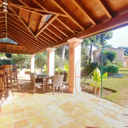 1072 Beachfront El Paraiso Retreat With Pool & Bbq *